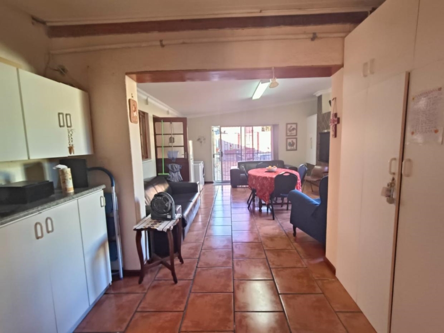 3 Bedroom Property for Sale in Protea Heights Western Cape